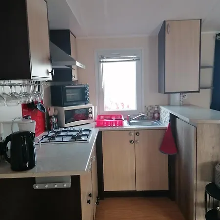 Campsite Mobilhome Cosy Spacieux 42m2, Climatise, Tv & Ll, 3 Vic-la-Gardiole
